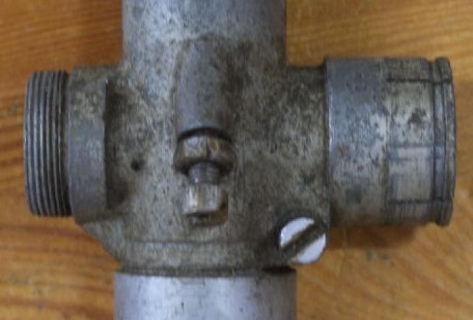 Vergaserkörper 274/022R/S gebraucht