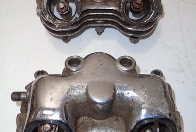 Triumph, Kipphebelgehäuse. Paar, verchromt