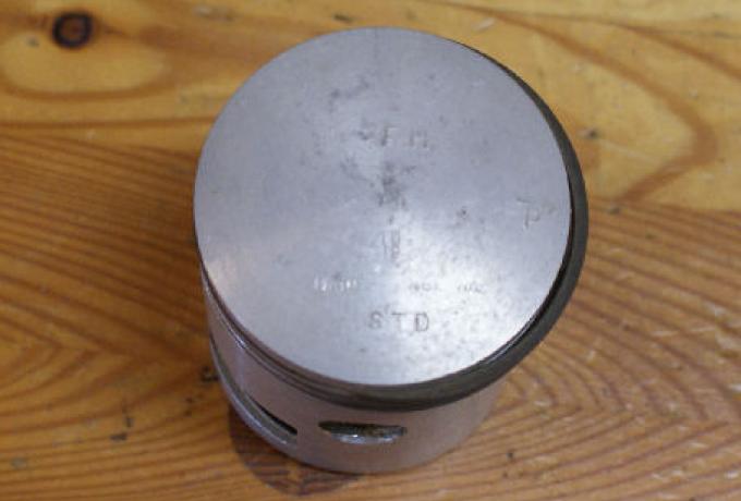 2 Stroke Piston 57.9mm used