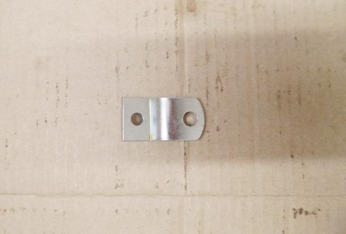 Triumph Kühlblech Halterung