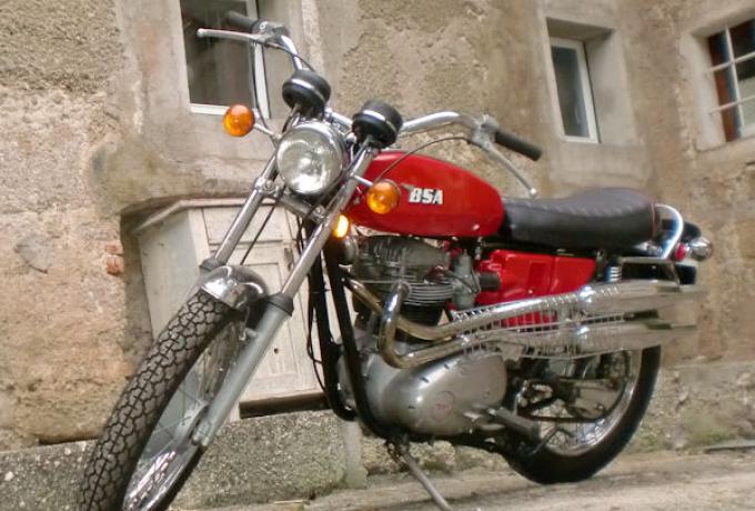 BSA A65 Firebird 650cc