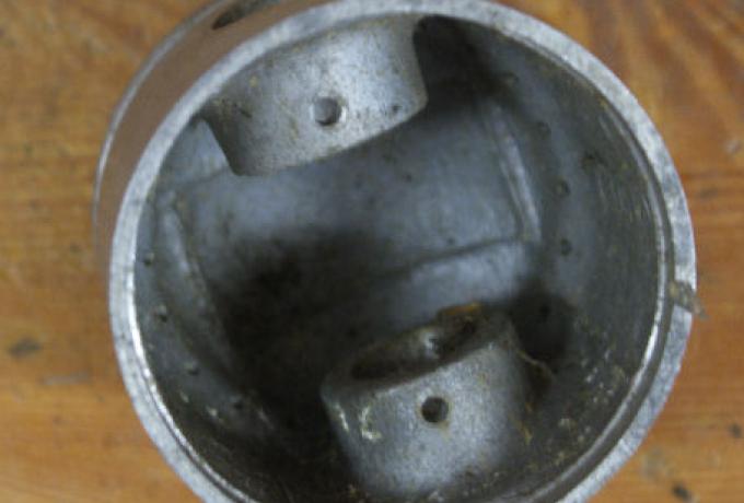 Piston NOS  3463. 63.3mm