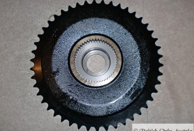 Triumph QD Kettenrad/Bremstrommel hinten 46Z.