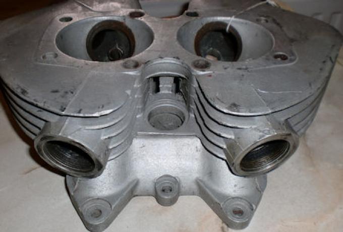 Triumph T120 Bonneville Cylinder Head 1962 used