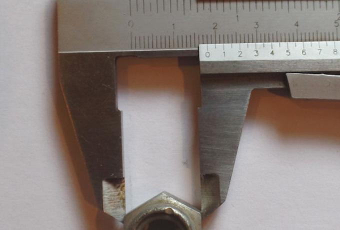 Triumph/Norton T-Type Mutter 7/16" UNC selbstsichernd