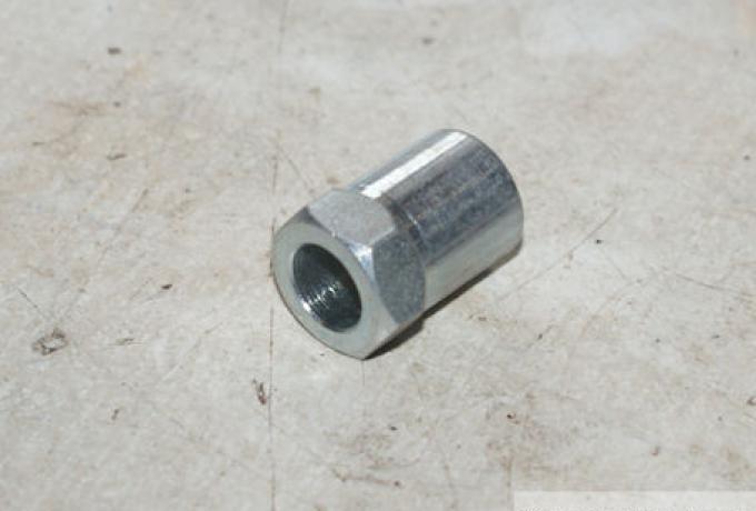 Triumph Sleeve Nut f. Front Engine Stud