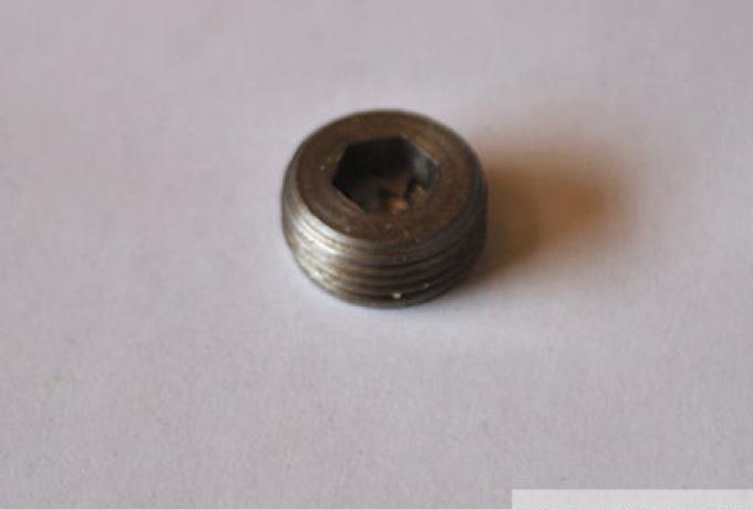 Triumph Plug Timing Side Crankshaft Oil Tube/Sludge Trap