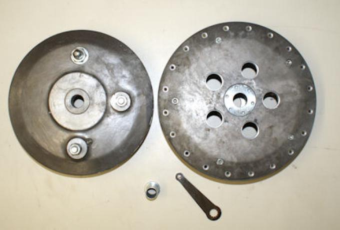 BSA Gold Star Front Brake with brake shoes 190 mm. A65.