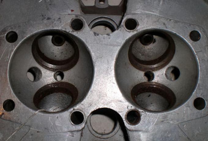 Triumph T120 Bonneville Cylinder Head 1962 used