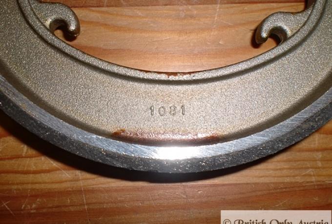BSA C15 Brake Shoes /Pair  6"