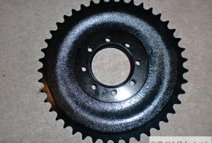 Triumph Kettenrad/Ritzel mit Bremstrommel 43Z.  350,500,650 ccm