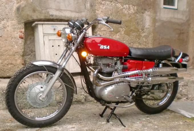 BSA A65 Firebird 650cc
