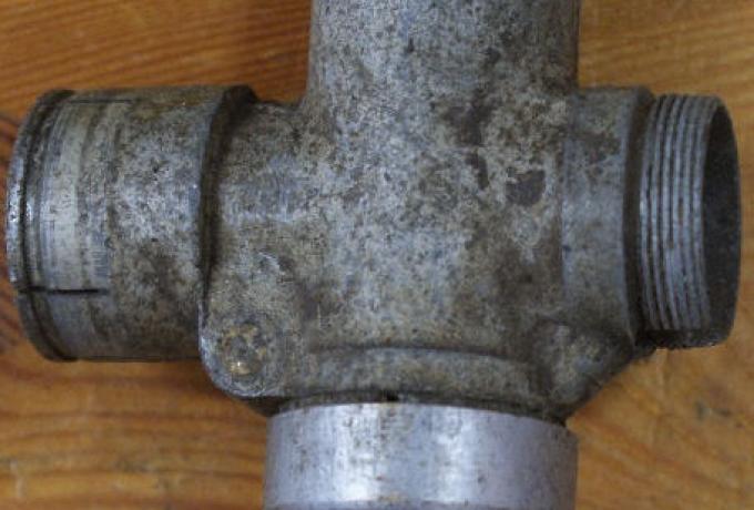 Vergaserkörper 274/022R/S gebraucht