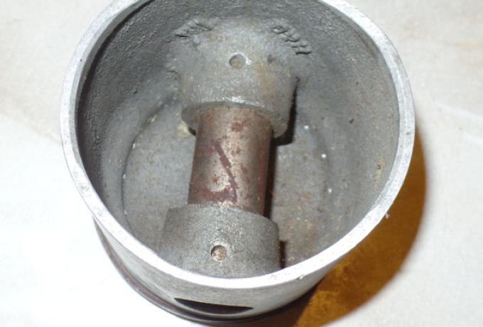 Kolben Std. 82mm gebraucht