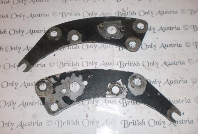 Triumph front engine plates. Holder / Pair used