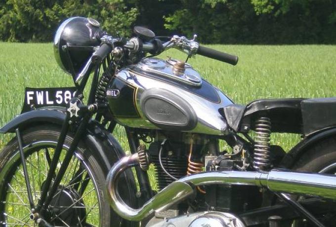 Ariel 1938 Red Hunter 500cc