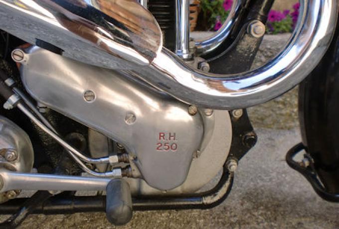 Ariel Red Hunter 250cc