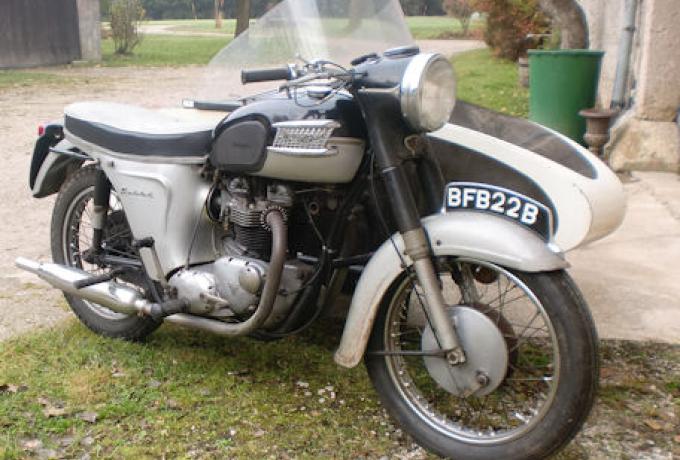 Triumph Thunderbird 649cc and Watsonian Sidecar