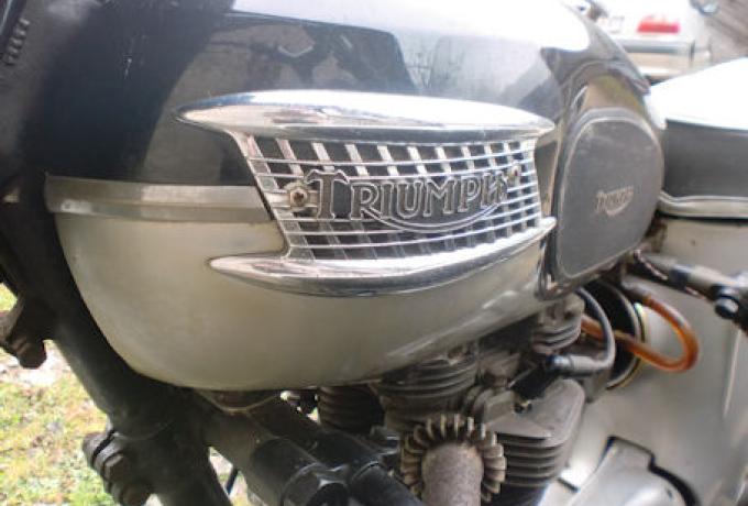 Triumph Thunderbird 649cc and Watsonian Sidecar