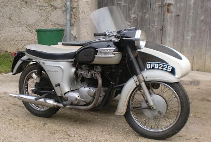 Triumph Thunderbird 649cc and Watsonian Sidecar
