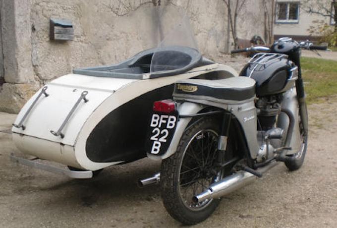 Triumph Thunderbird 649cc and Watsonian Sidecar