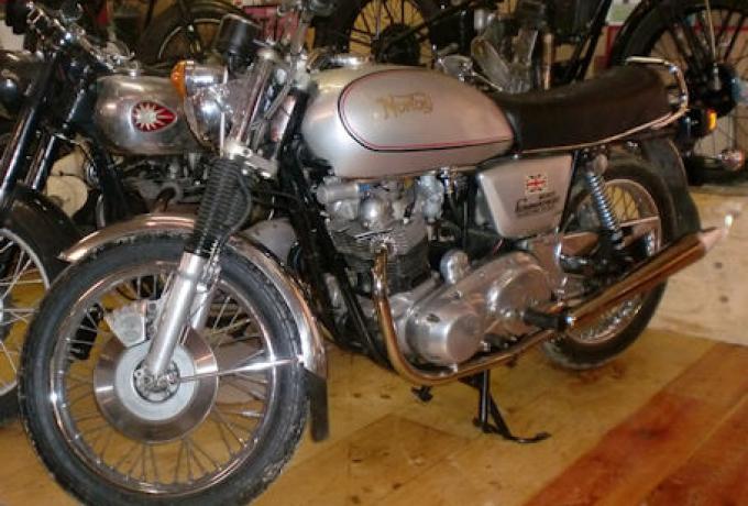 Norton Commando 850 Electric Start 1976