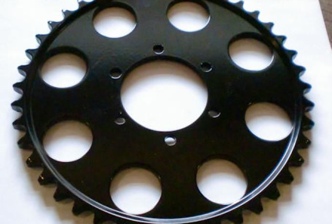 Triumph Kettenrad T140D  43Z.