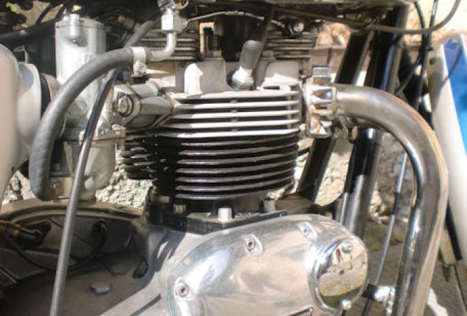 Triumph Bonneville 750cc Silver Jubilee 1977