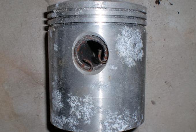 Ajs/Matchless piston. NOS