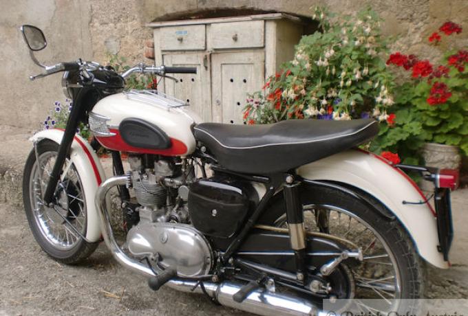 Triumph T100 500cc 1958