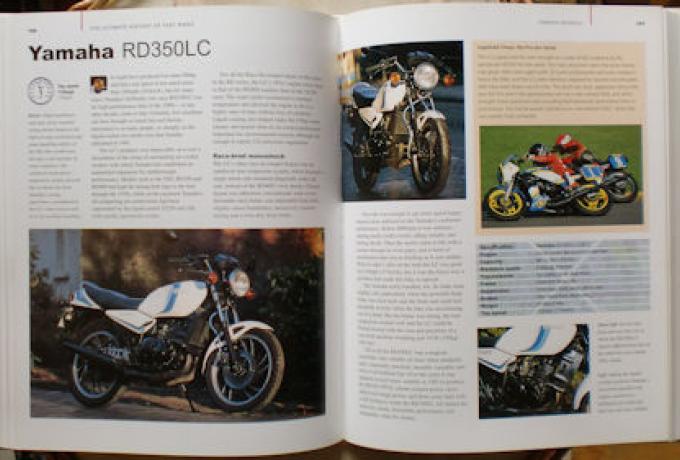The Ultimative History of Fast Bikes by Roland Brown, Buch