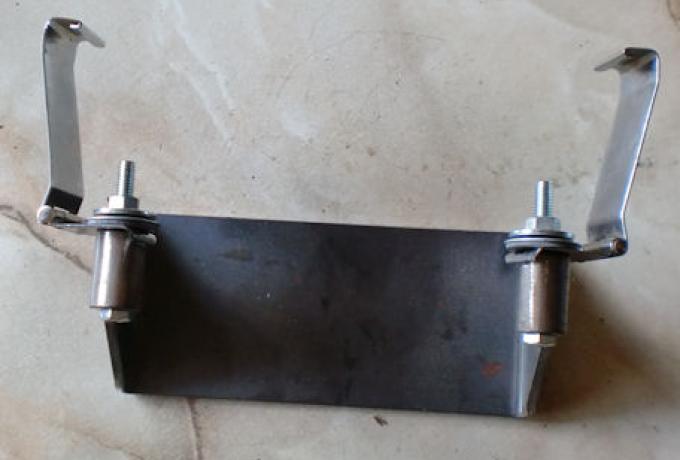 Batterie Halterung für T-Form Batterie. Replacement for Lucas