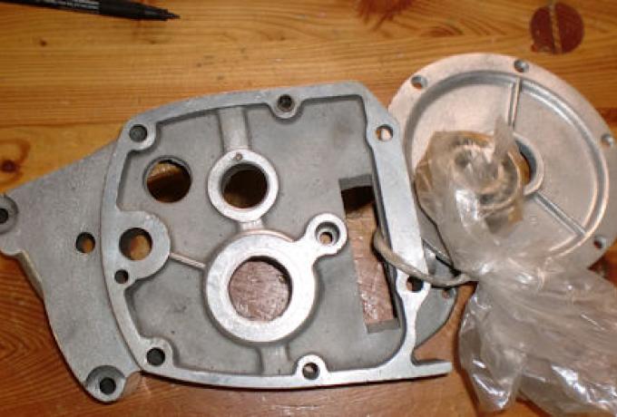 Triumph Getriebedeckel innen gebraucht