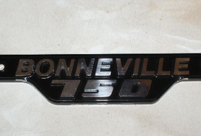 Triumph.  Styling Badge Bonneville 750 Black-Silver Triumph
