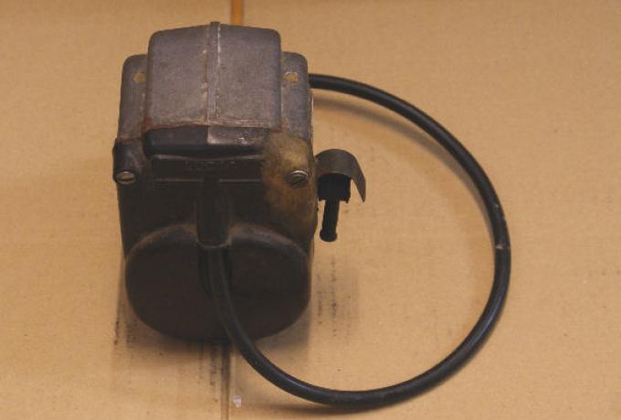 Lucas Magneto 10/1956 used