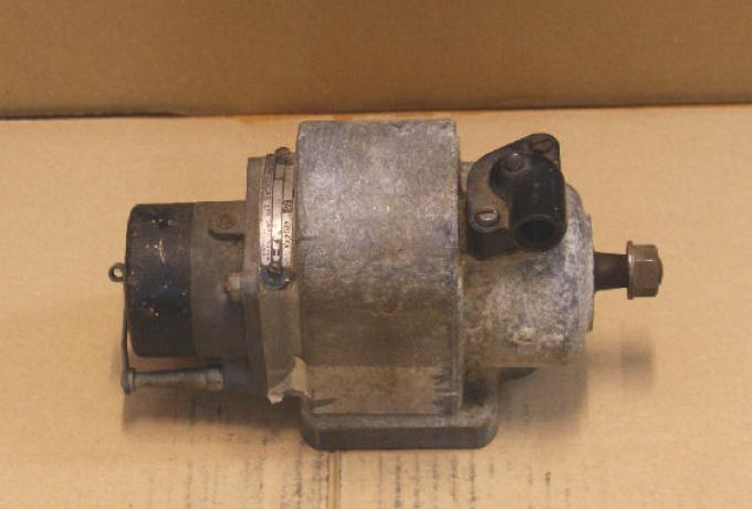 Lucas Magneto 08/1952 used