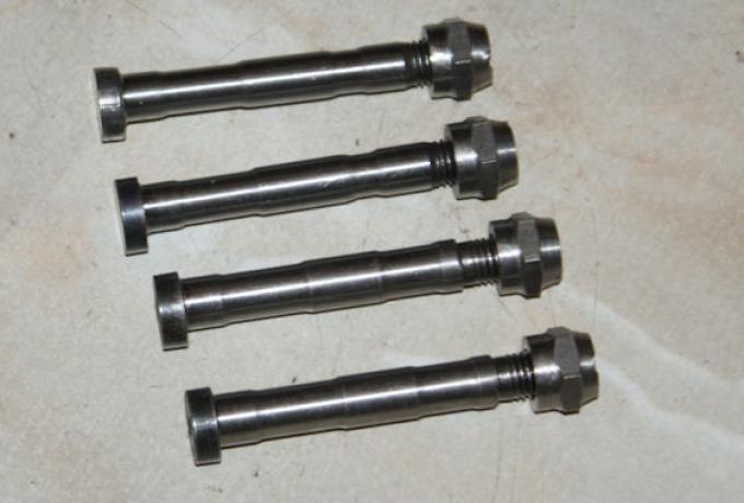 Triumph Pre Unit Connecting Rod Bolt with nuts T100/T140 350/500/750cc