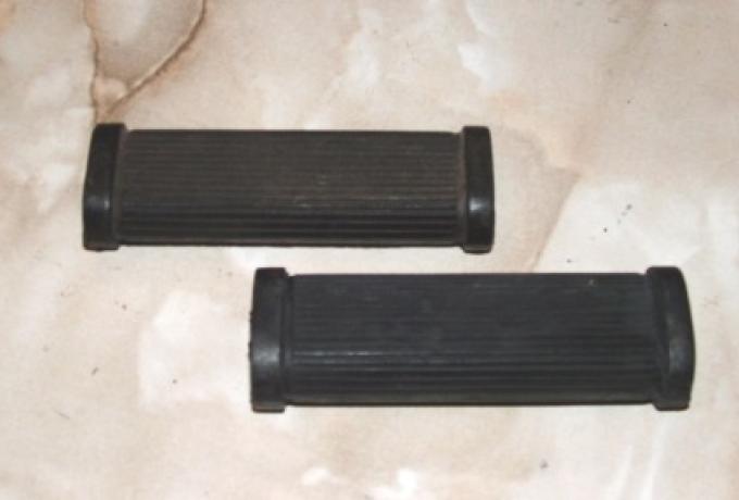 Norton Pillion Footrest Rubbers /Pair
