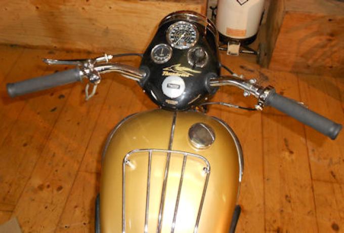 Triumph Thunderbird 650cc 1957