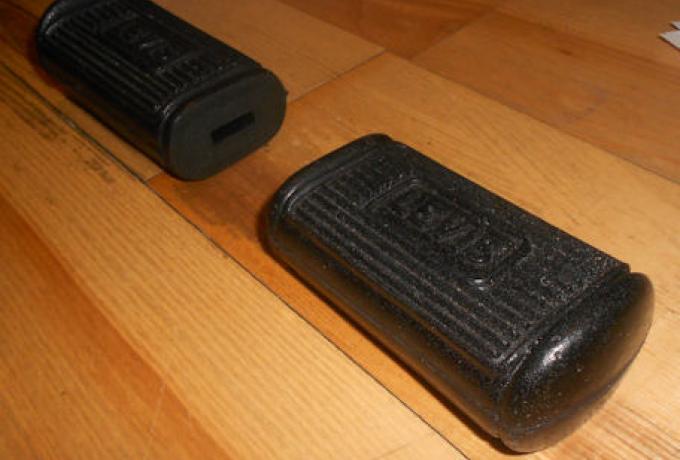 Levis Footrest Rubbers /Pair