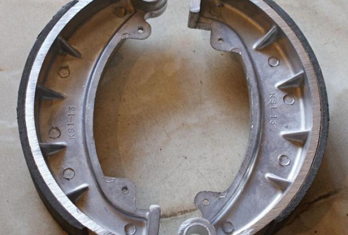 Velocette 7" Twin leading brake shoes  Viper, Venom, Clubman Thruxton with Alloy full width hub/Pair