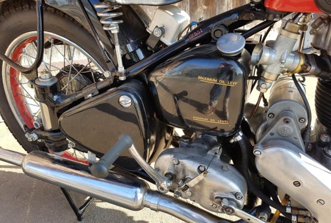 Ariel Red Hunter 350  1951