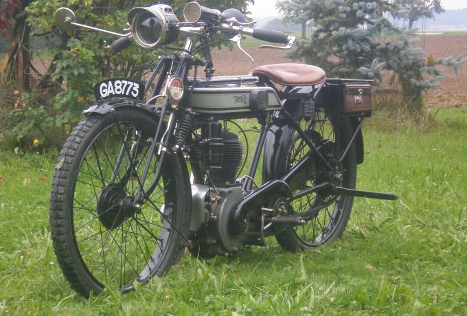 Norton Flat Tank Mod. 16H 1922  500 cc