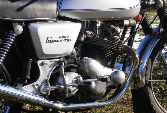 Norton Commando 850 cc  1975