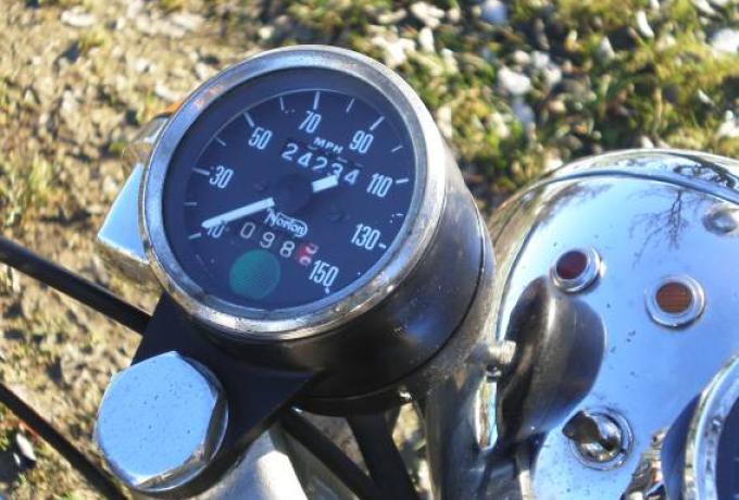 Norton Commando 850 cc  1975