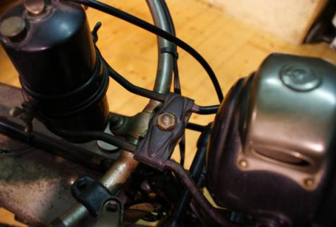 Triumph SD 1925 557cc original paint