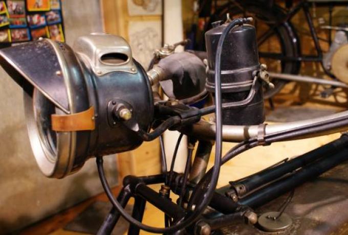 Triumph SD 1925 557cc original paint