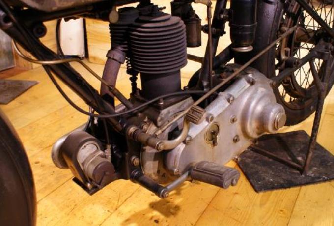 Triumph SD 1925 557cc original paint