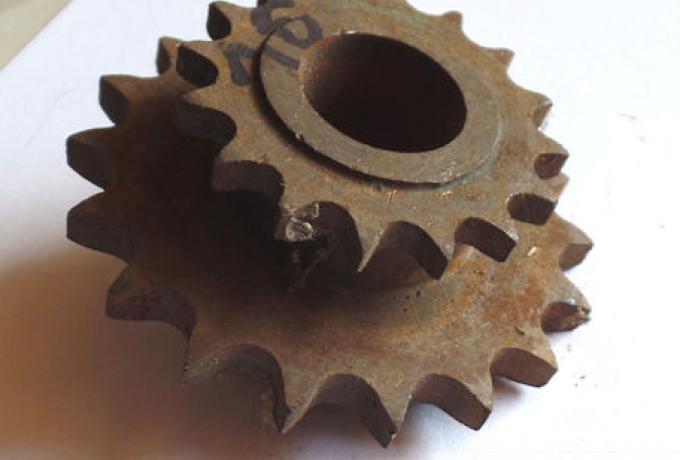 AJS/Matchless Engine Sprocket 18/16 Teeth ID: 22mm used/NOS