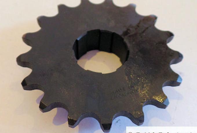Triumph T20 Cub Gearbox Sprocket 17T.